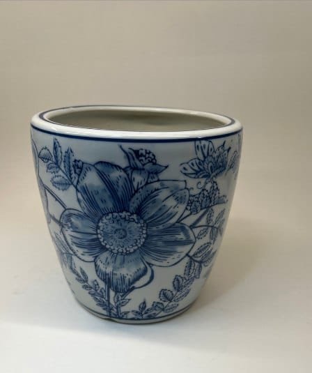 Small ceramic Delft planter